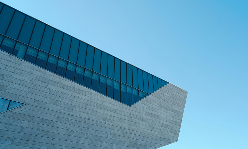 数据驱动未来：企业数据治理最佳实践与创新路径